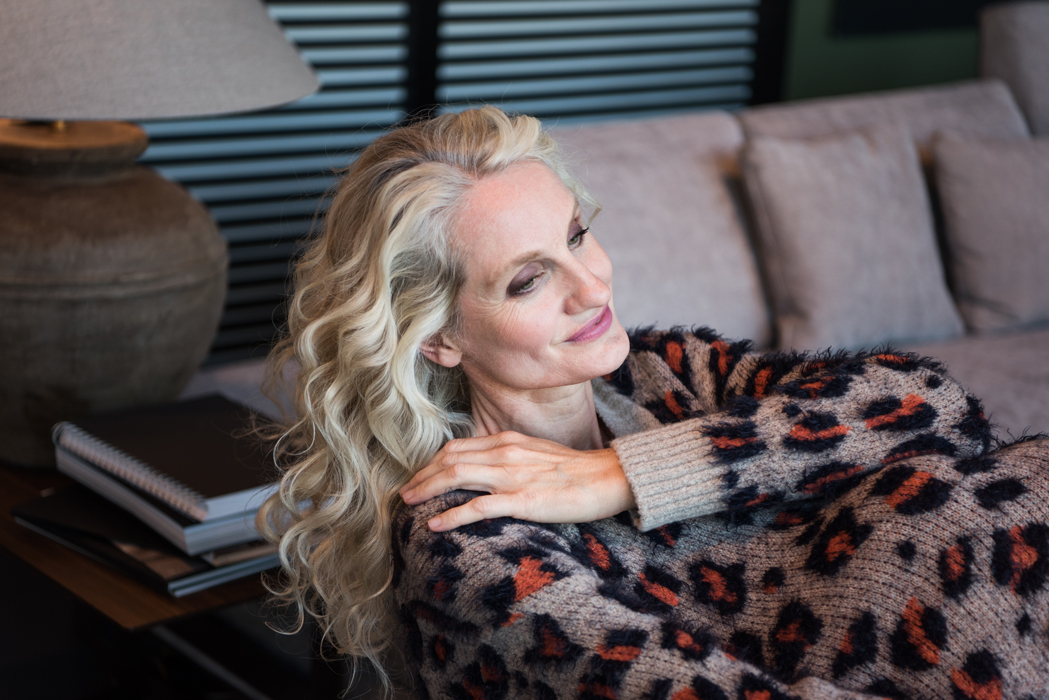 Blondes Model best ager Modefotografie Hamburg