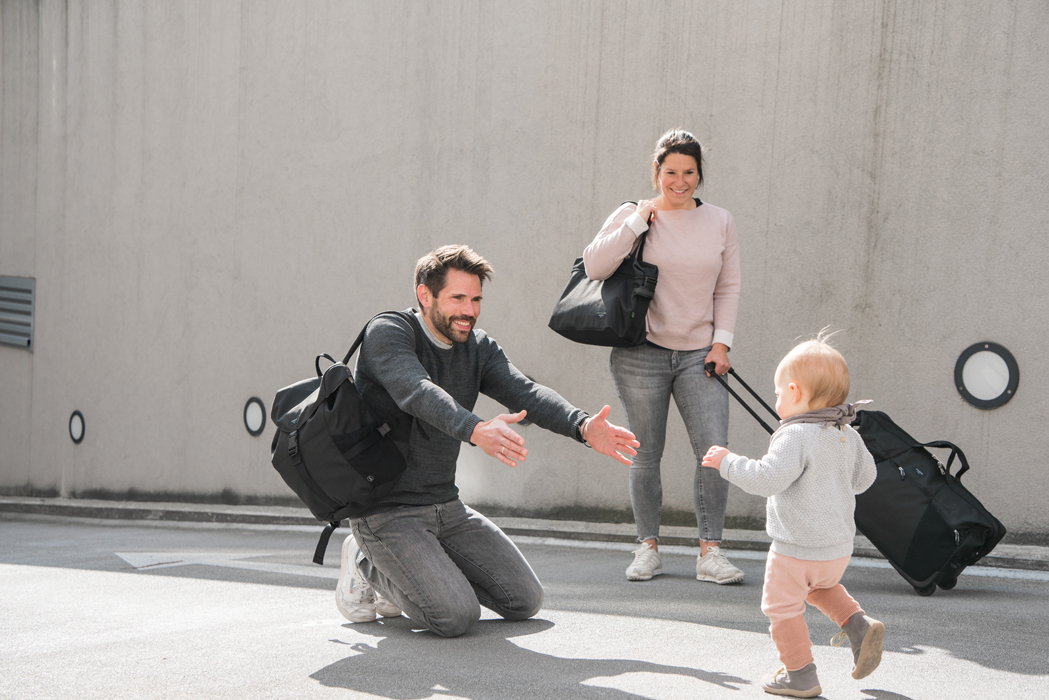 Paar mit Baby Kindermode, Kids Fashion Hamburg