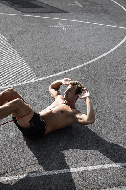 Sport und Fitnessfotografie Lifestyle Portrait in Hamburg im Baakenpark