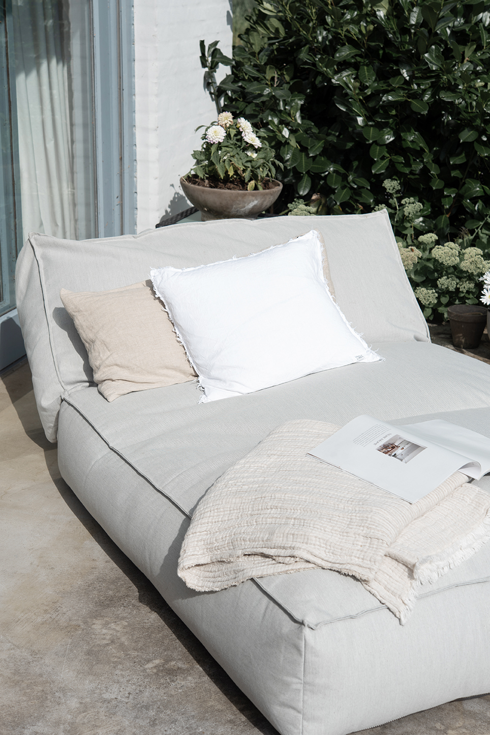 Blomus Outdoorliege Interiorfotografie Peoplefotografie Lifestyle