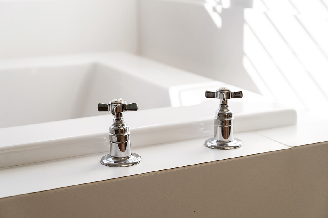 Clean bathroom in Cape Town Clifton beach interior photography Innenarchitektur Lifestyle